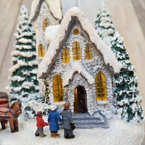 Thomas Kinkade 2008  "Winter At Mountain Chapel" Teleflora Village Lighted Works - Picture 4 of 14